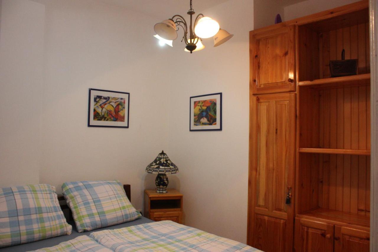 Apartments Kaja Pag Town Εξωτερικό φωτογραφία